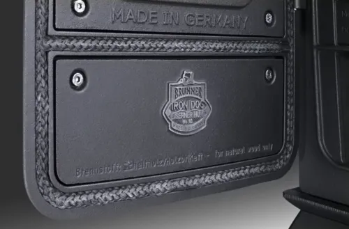 Preview: Kaminofen Iron Dog 01 von Brunner