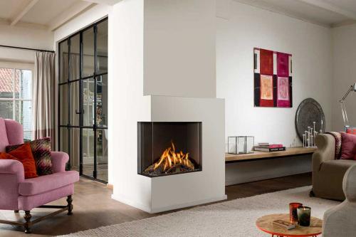 Gas fireplace from Brunner Eck-Kamin Gas  60/66/32