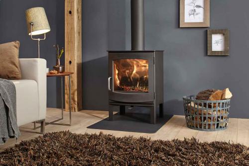 Dik Geurts stove Ivar 5 High